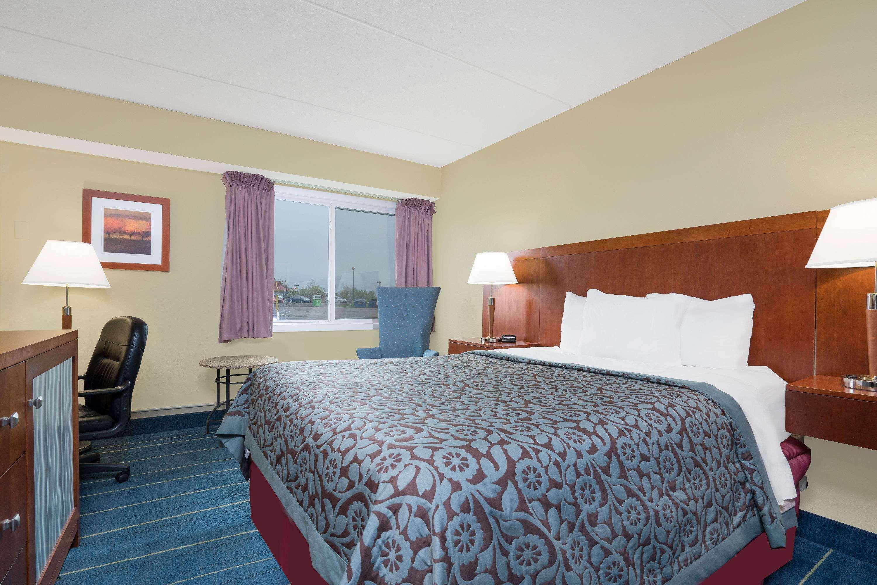 Days Inn By Wyndham Alexandria Mn Exterior foto