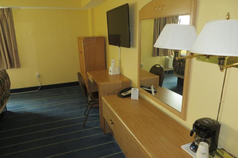 Days Inn By Wyndham Alexandria Mn Exterior foto